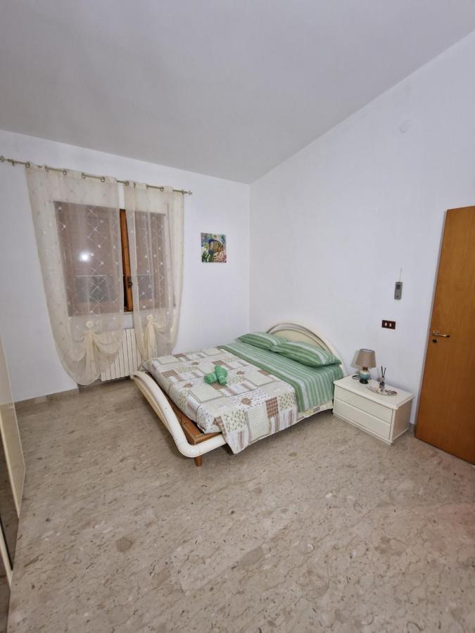 Villa Old Fisherman'S Taranto Exterior photo