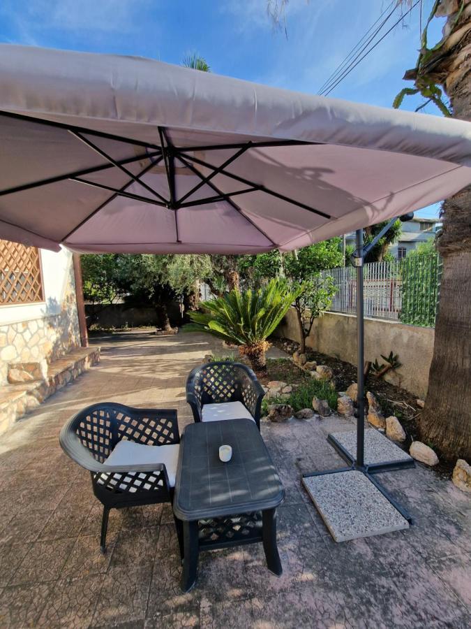 Villa Old Fisherman'S Taranto Exterior photo