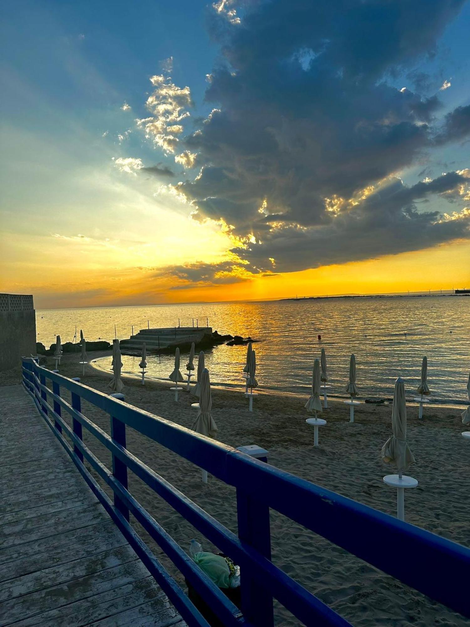 Villa Old Fisherman'S Taranto Exterior photo